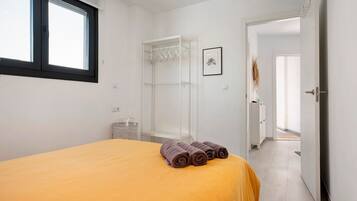 1 多间卧室、熨斗/熨衣板、免费 WiFi、床单