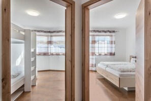 2 makuuhuonetta, ilmainen Wi-Fi, vuodevaatteet