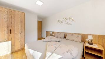 2 Schlafzimmer, Bügeleisen/Bügelbrett, kostenloses WLAN, Bettwäsche