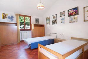 4 camere, Wi-Fi, lenzuola