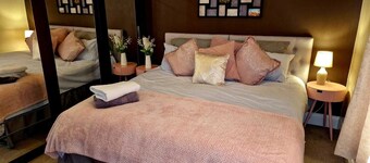 The Nook Cosby Village