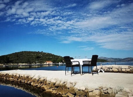 Apartment (One Bedroom Apartment with Terrace an) | Beach | On the beach