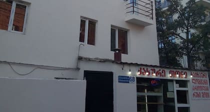 Vake-house -quite place near the centre of Tbilisi