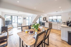 Dining - Little Honey Pot, Benhall (Saxmundham)