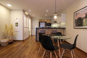 Dining - w* | Splendid 1BR with Balcony in Miraflores (Lima)