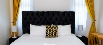 SANTORINA HOME SUITES