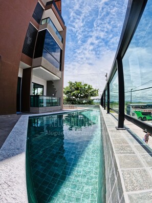 Piscina all'aperto