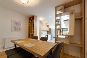 Dining - Bright Beautiful Modern 2 Bed Home Pass The Keys (Cambridge)