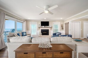 Smart TV, fireplace, DVD player, books