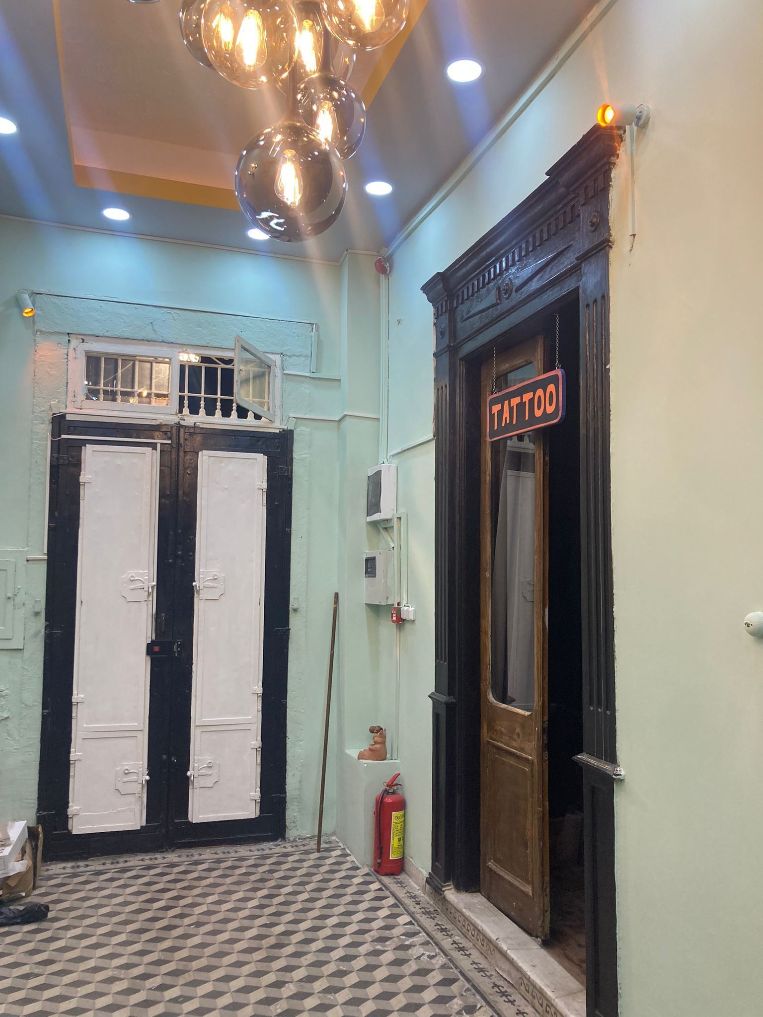 Photo - Titan House