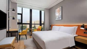 Down comforters, Select Comfort beds, in-room safe