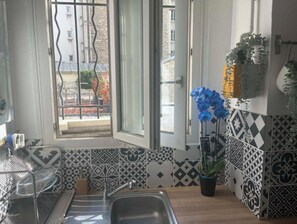 Interior - Entire apartment for 6 people (Paris)