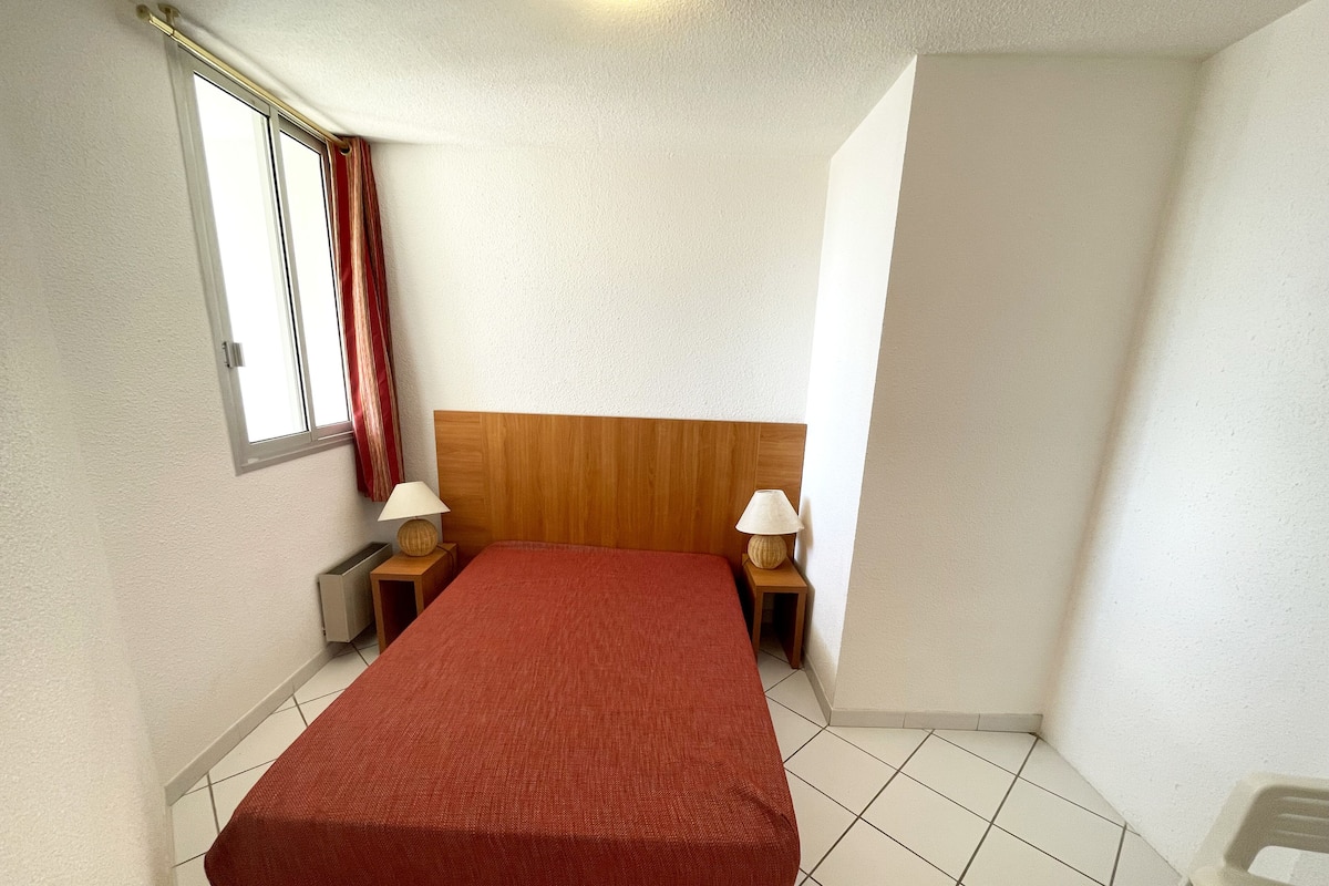 1 chambre, Wi-Fi gratuit, draps fournis