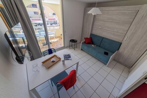 24-inch TV with digital channels - VVF Résidence Port-Leucate (Leucate)
