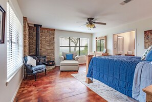 3 bedrooms, iron/ironing board, free WiFi, bed sheets - La Roca - Clifton/Valley Mills/Meridian (Valley Mills)