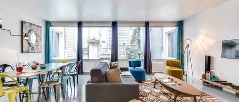 Televisor i oficines