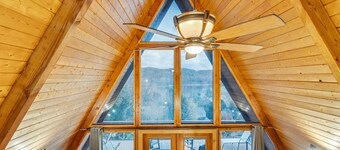 Stargazer Cabin- A Frame w/ Lake & Mountain Views