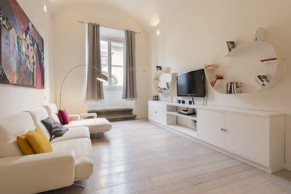 Luxury Apartment | Living area
