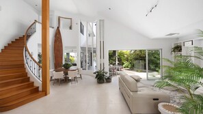 Interior - 59 Shorehaven Dr Noosa Waters (Noosaville)