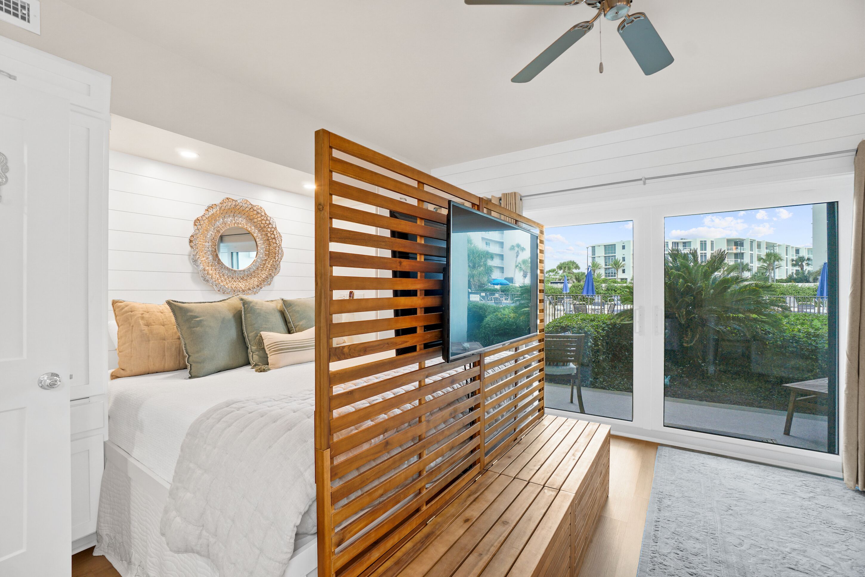 Studio (25 Little Seahorse) | Iron/ironing board, WiFi (free), individually decorated