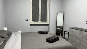 2 camere, una scrivania, Wi-Fi gratuito, accesso in sedia a rotelle