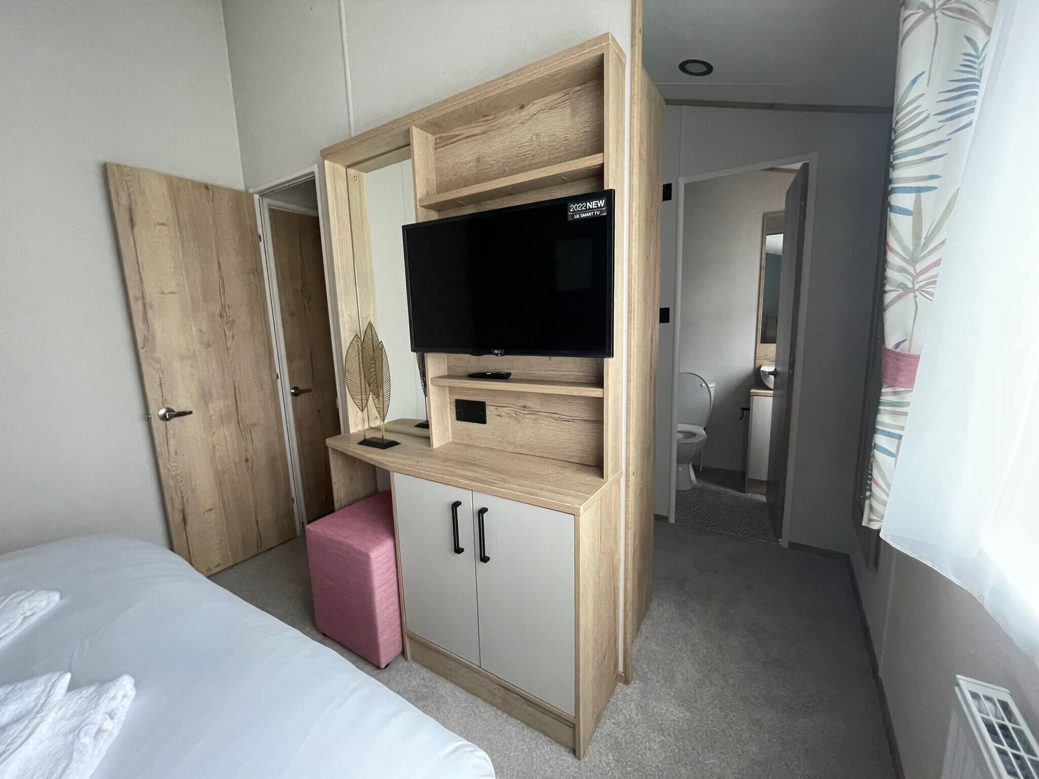 3 dormitorios, cuna de viaje, wifi gratis y ropa de cama