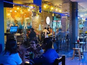Bar (en la propiedad)