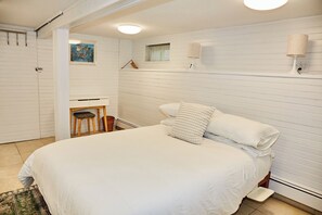 1 habitación, escritorio, wifi gratis y ropa de cama 