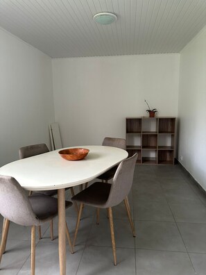 Dining - Apartment rental - CIEL D'AZUR (Ducos)