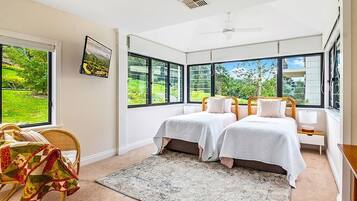 6 bedrooms, iron/ironing board, free WiFi, bed sheets