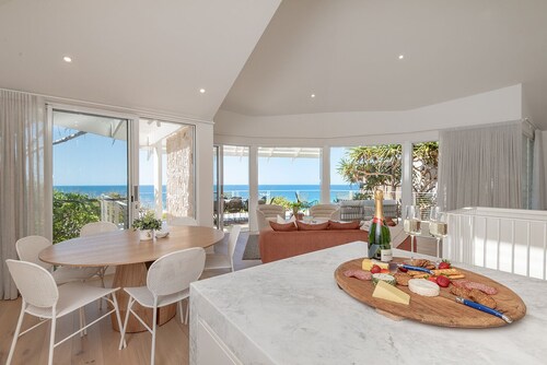 Seaviews at Sunshine Beach 4BR, Pool