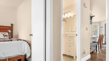 2 habitaciones, tabla de planchar con plancha y wifi gratis