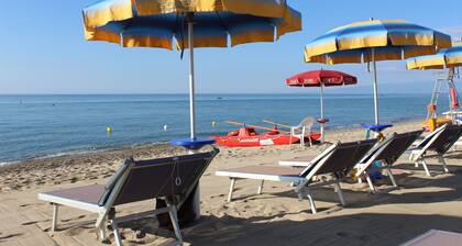 Comfortable Apartment with Beach Service Included
