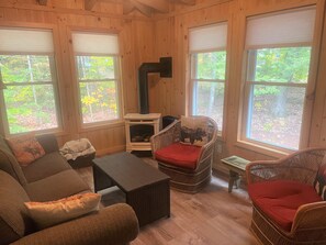 Smart TV, books, offices