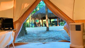 Standard Tent | Free WiFi, bed sheets