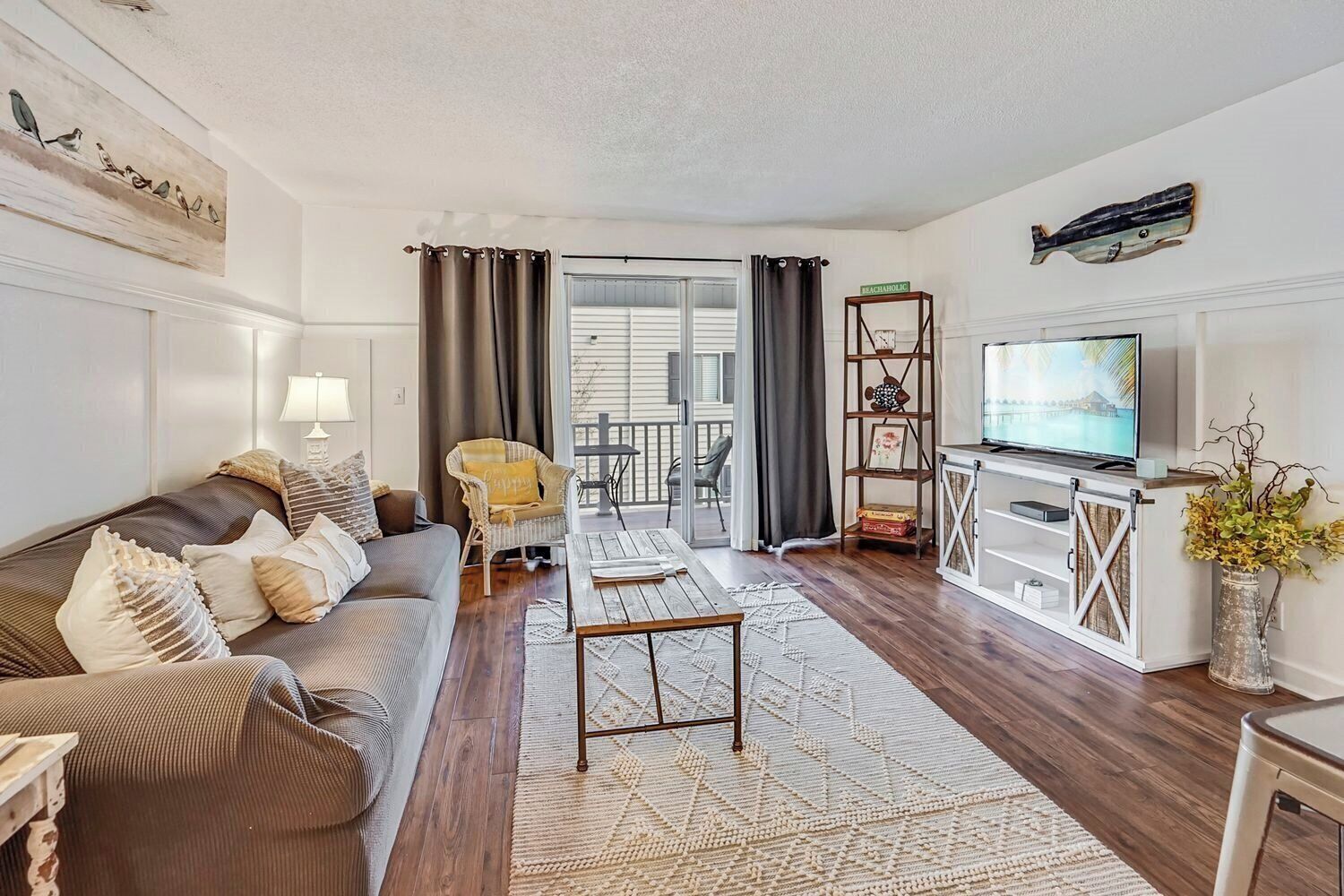 Téléviseur, lecteur de DVD