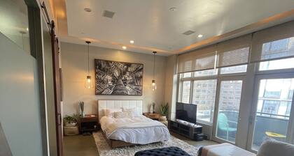 Gorgeous Soho 2 Bedroom Loft