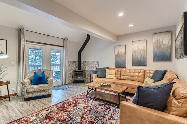 Townhome, Multiple Beds, Fireplace, Mountain View (Rockridge Retreat) | Interior