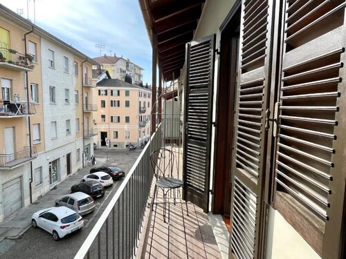 APPARTEMENT LUMINEUX AU CENTRE - L'APPARTEMENT RESTAURATION