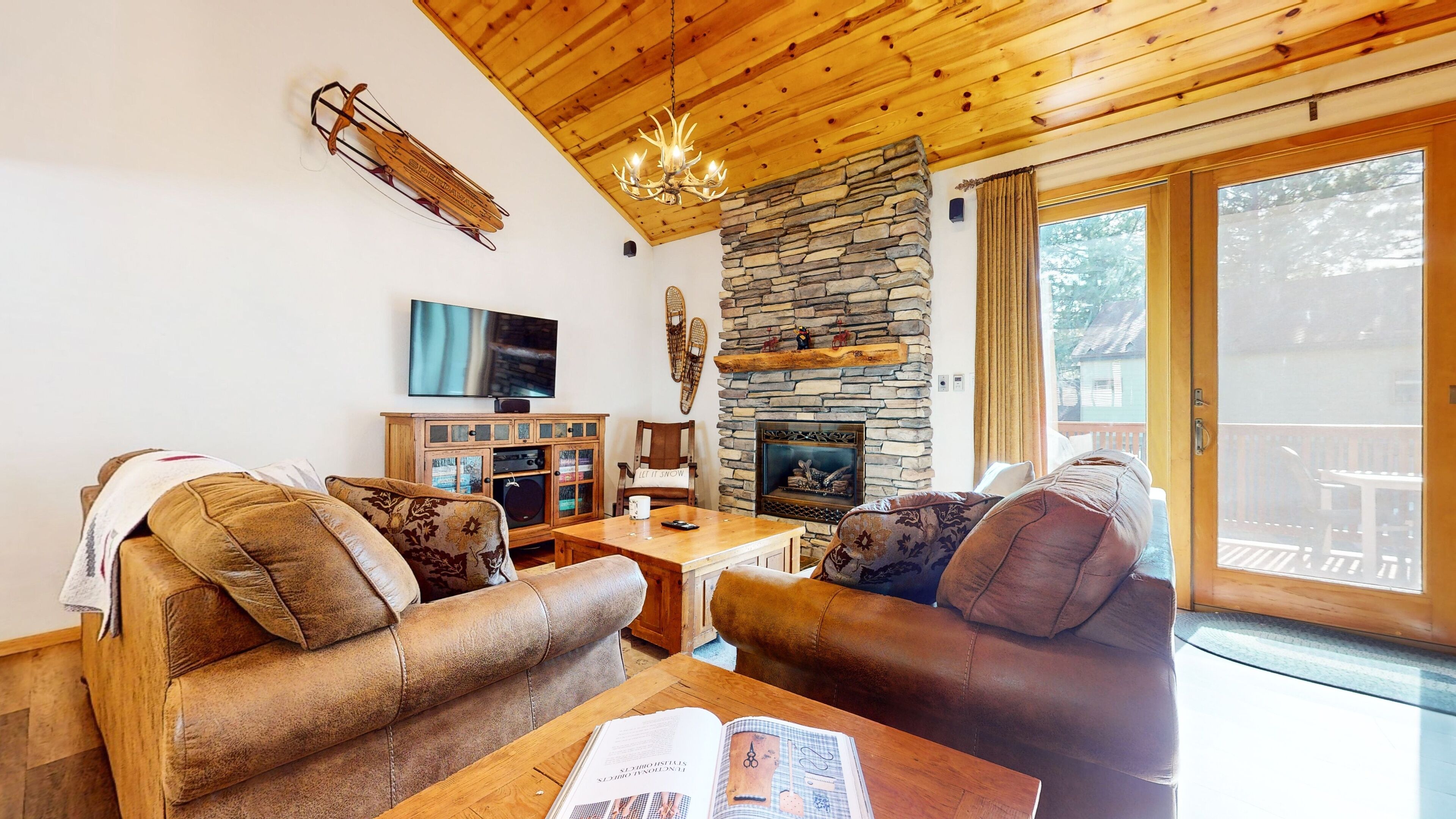 Appart'hôtel, 2 chambres | Coin séjour