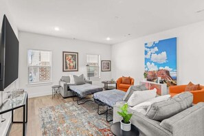 Télévision, espaces bureaux