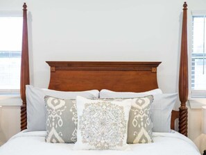 1 chambre, fer et planche à repasser, lit parapluie, Wi-Fi