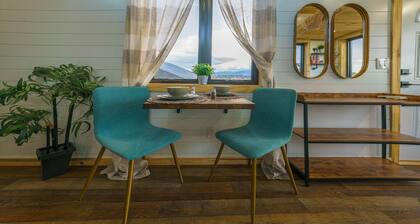 Underneath the stars Romantic Tiny Retreat