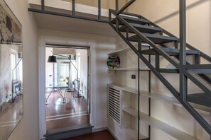 Interior - Ricasoli Apartment - Two Bedroom Apartment, Sleeps 4 (Firenze)