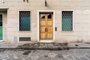 Exterior detail - Buonarroti Apartment (Firenze)