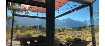 >>MAGICAL property on 5 acres in the Alabama Hills