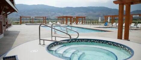 Outdoor pool, a heated pool