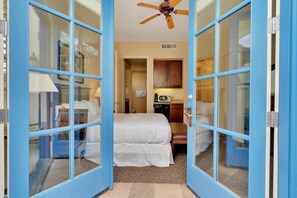 1 bedroom, desk, iron/ironing board, WiFi
