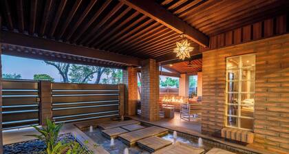 Villa Medano: Luxe Home | Heated Infinity Pool | Minutes to Old Town Scottsdale