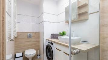 Kamar Quadruple Comfort, 1 kamar tidur | Kamar mandi